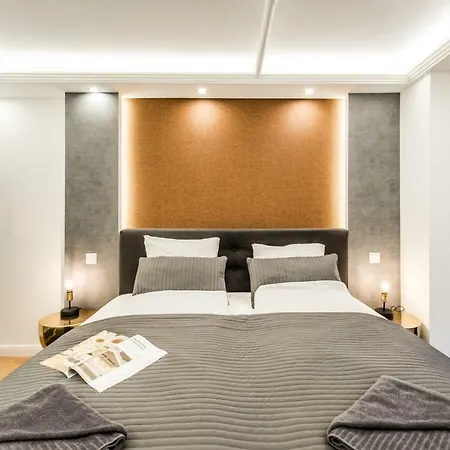 Luxury Loft Апартаменты *
